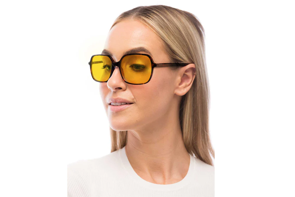 Blaire Light Sensitivity Glasses Prescription - Image 3