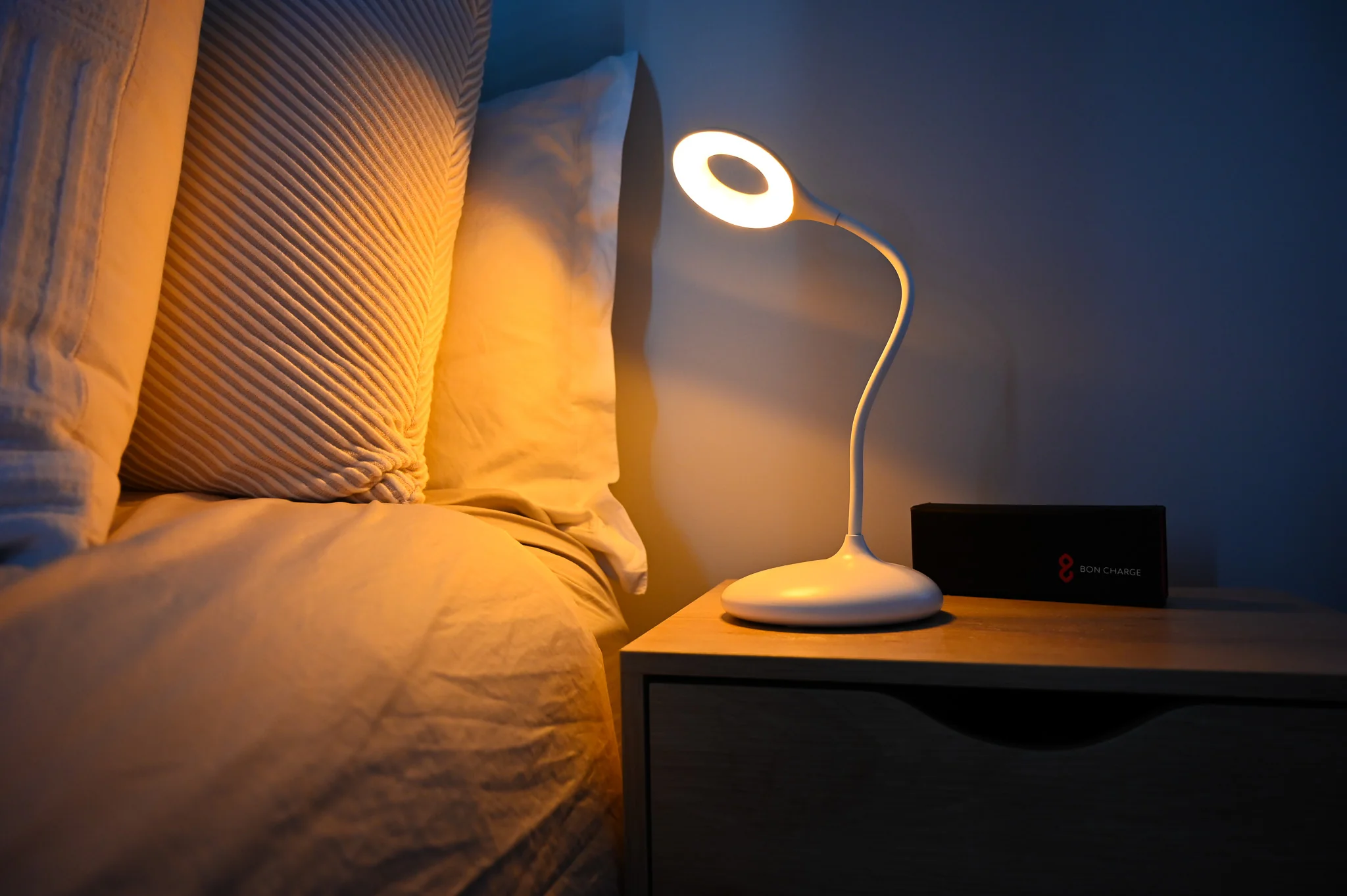 Full Spectrum Lamp (White) - Image 3