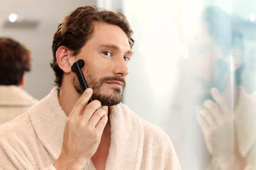 Red Light Face Wand - Image 4